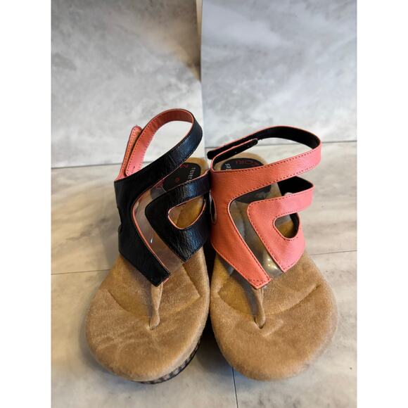 Modzori Zoey Women's Mid Wedge Reversible Sandal Coral Black Size 6 - Picture 2 of 6